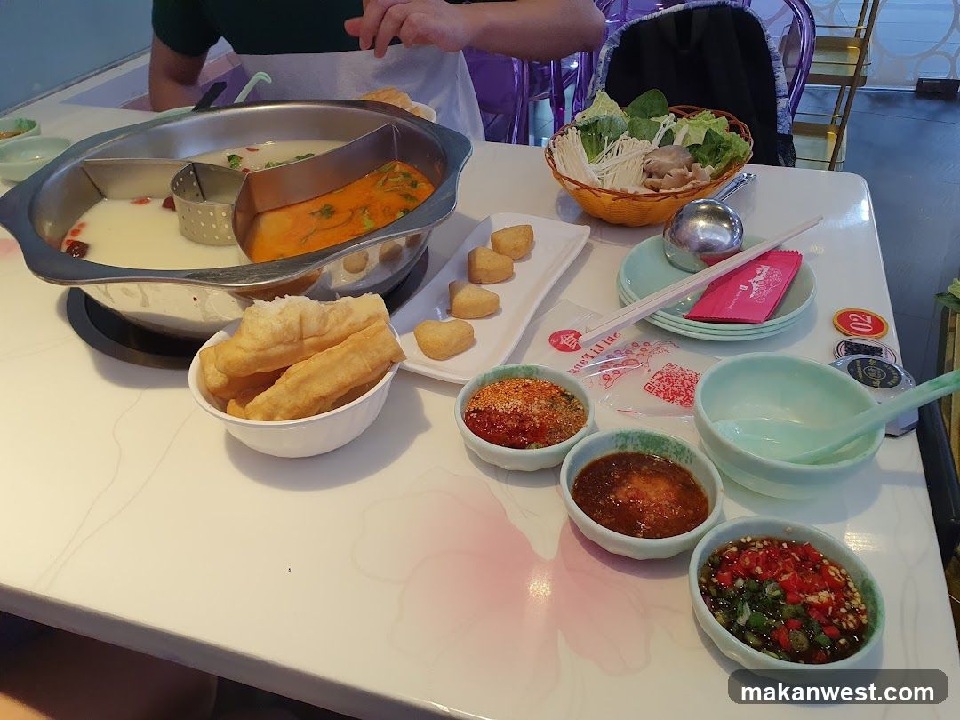 Hot Pot Meal Setup