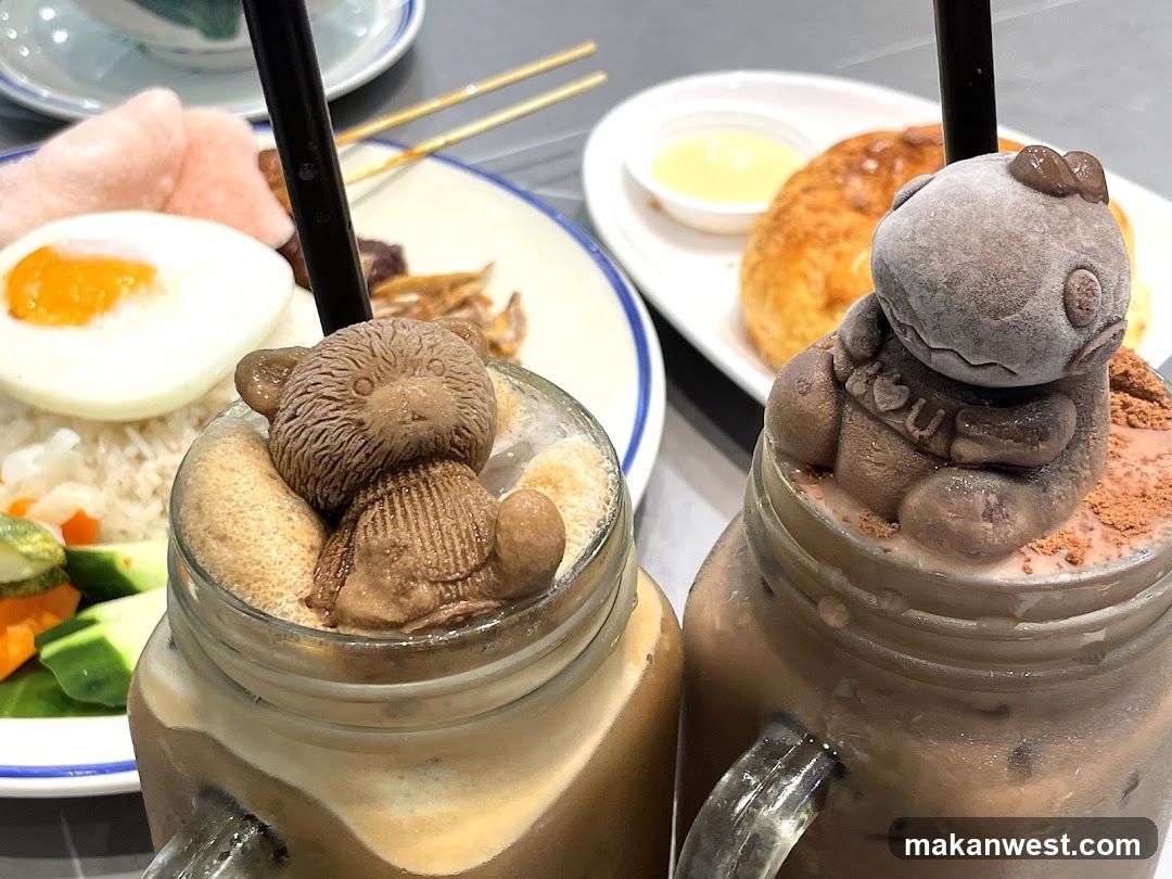 Cute Bear Milkshakes and Side Dishes