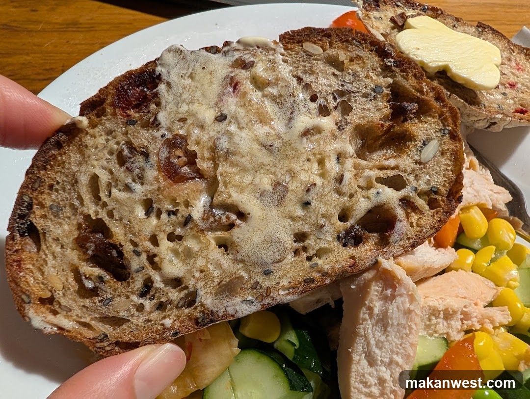 Bread with Butter and Salad