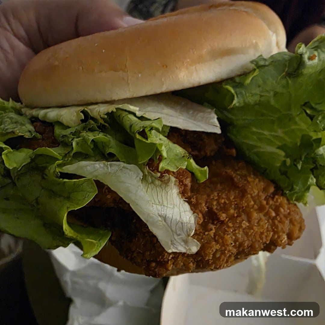 Chicken Sandwich with Lettuce