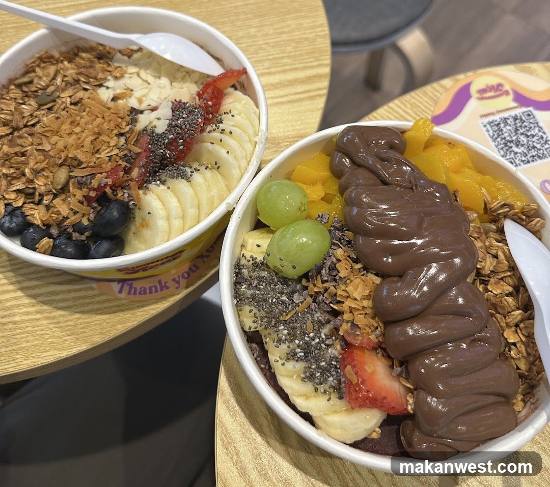 Acai Bowl with Toppings