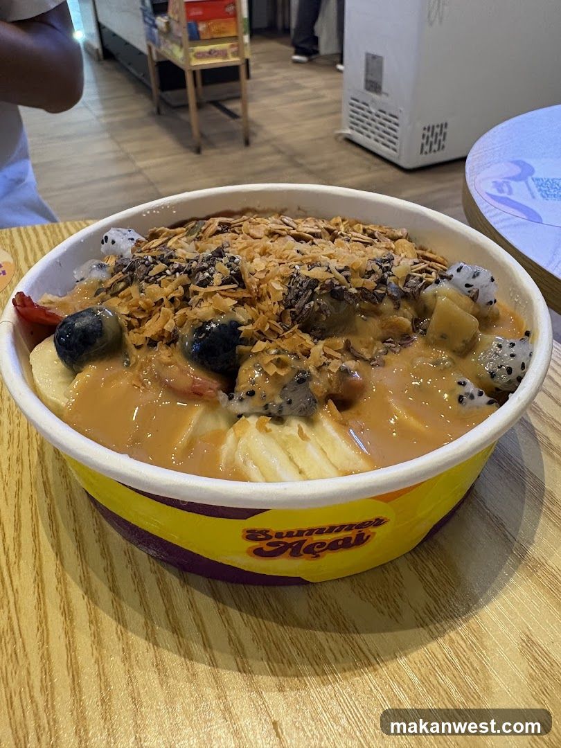 Acai Bowl with Toppings