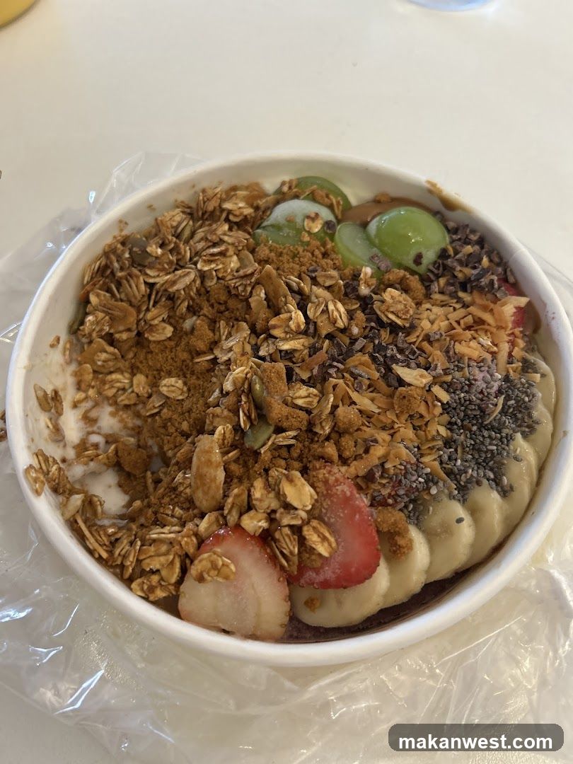 Acai Bowl with Toppings