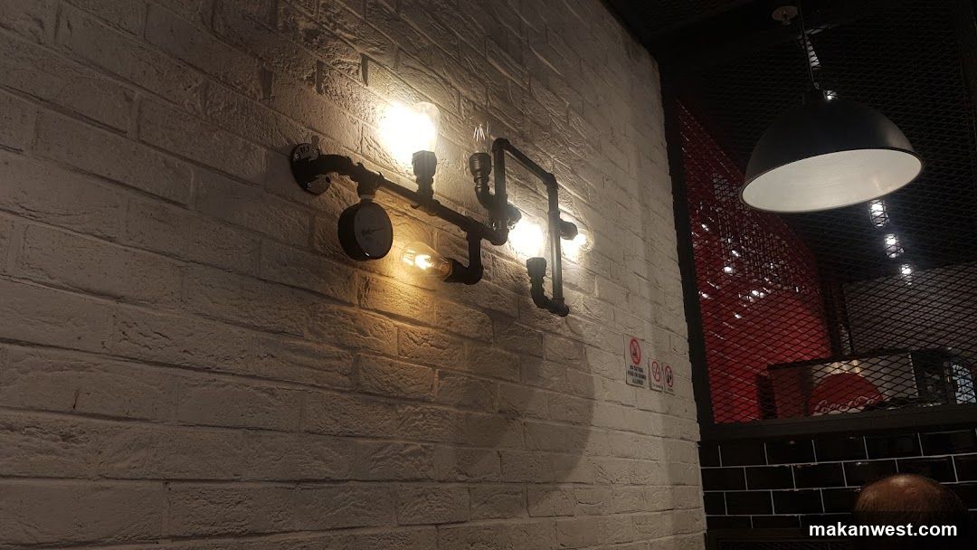 Industrial Style Interior Lighting