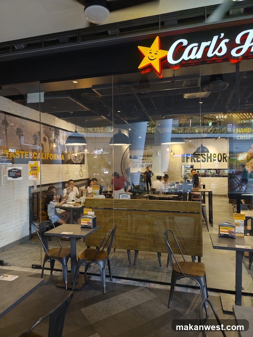 Carl's Jr Restaurant Interior View