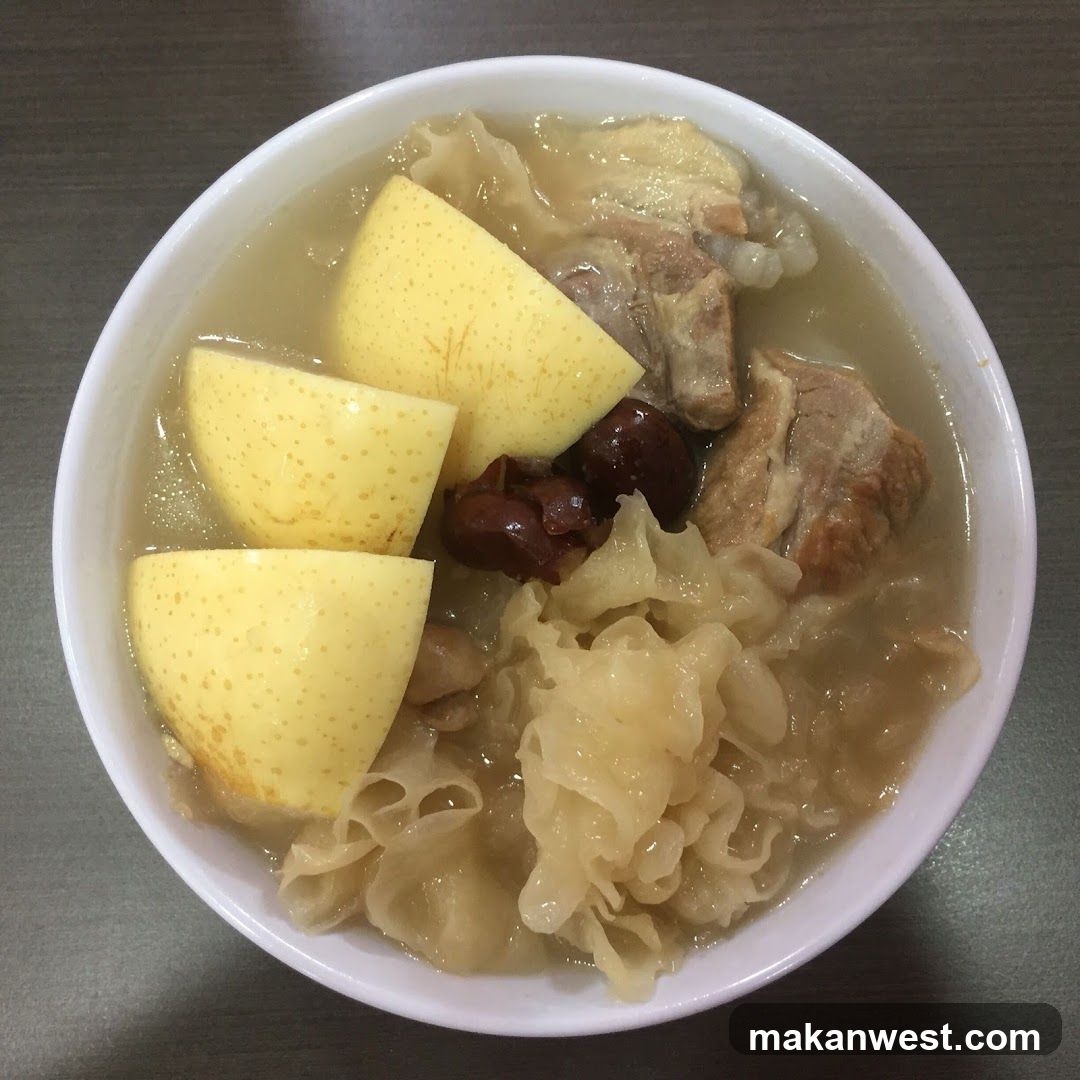Soup Bowl with Apple and Tofu
