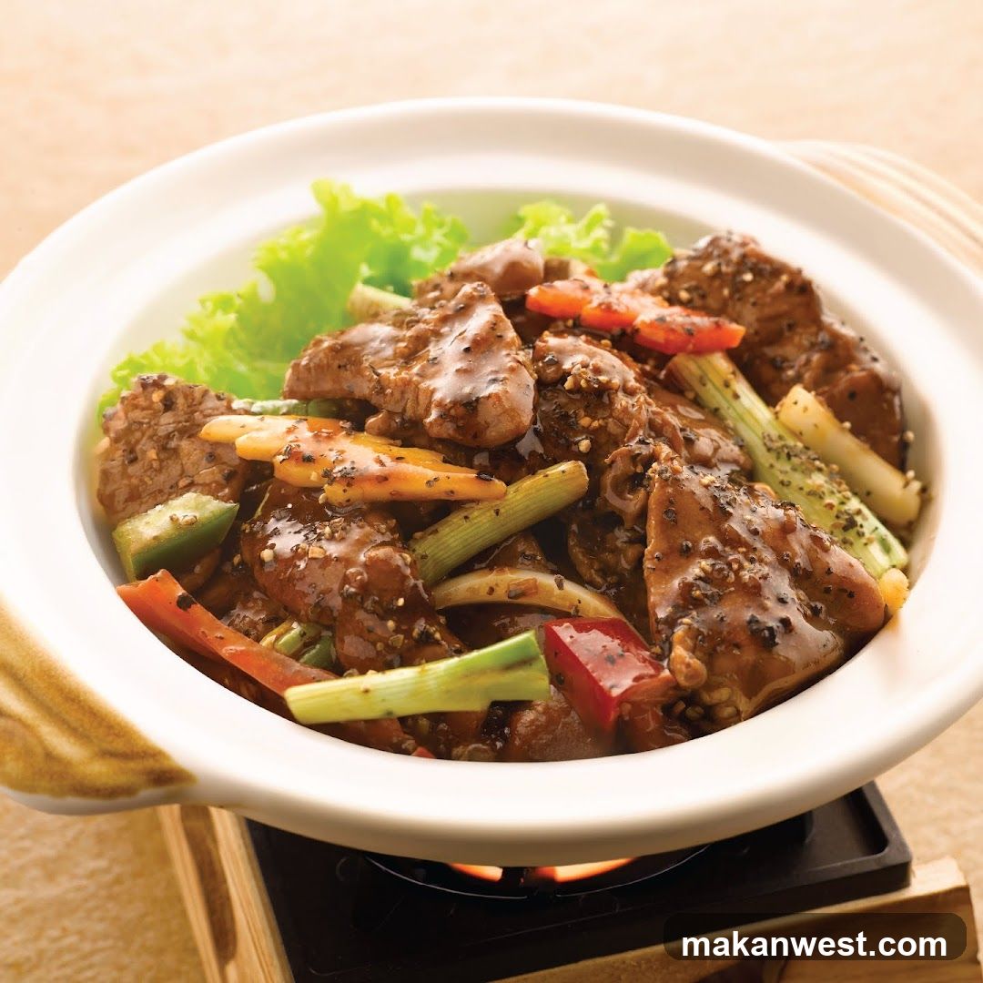 Stir-fried Meat with Vegetables in Clay Pot