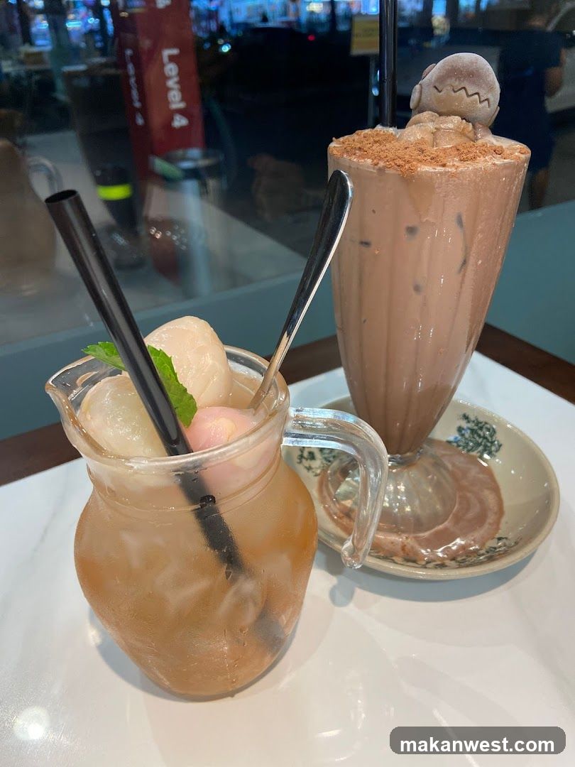 Beverages at a cafe