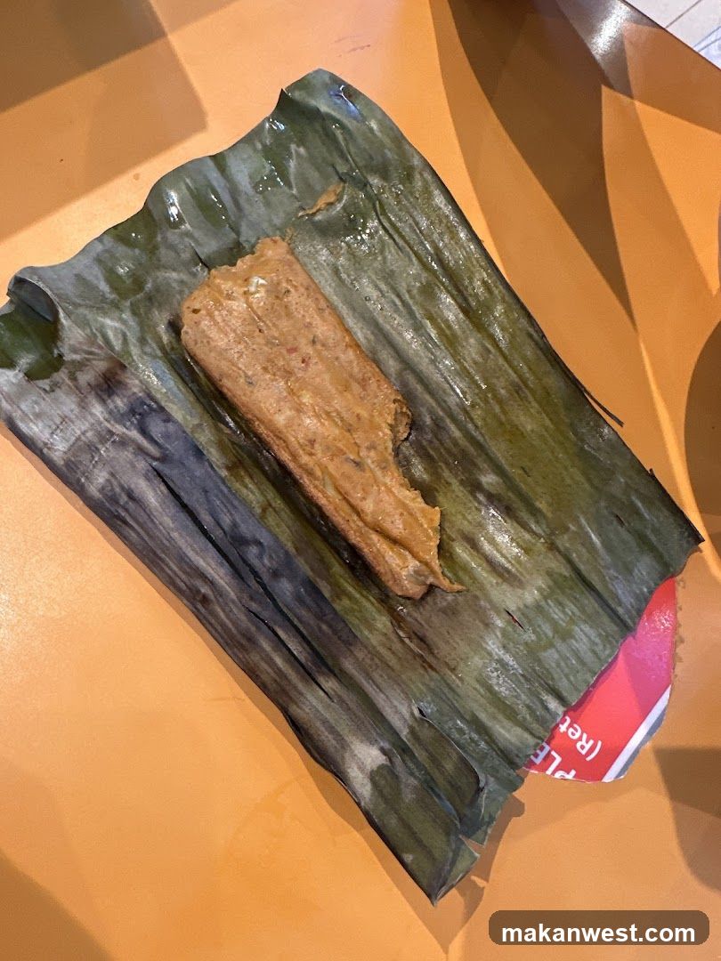 Food on banana leaf