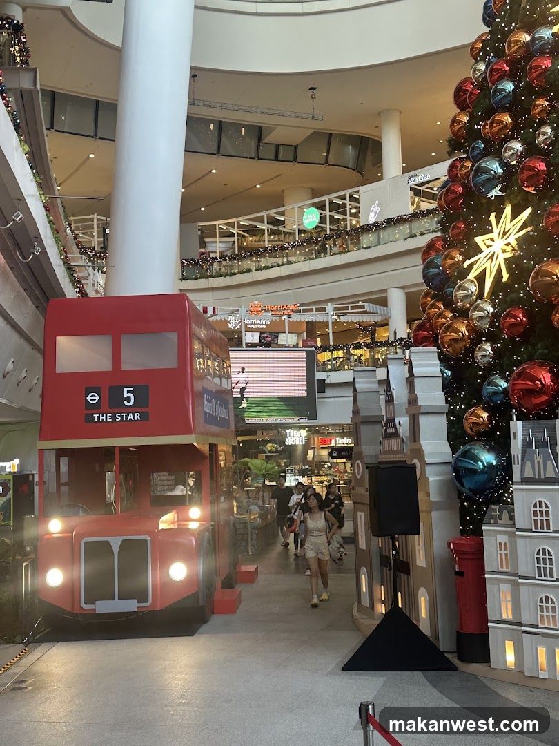 Christmas decorations in a mall