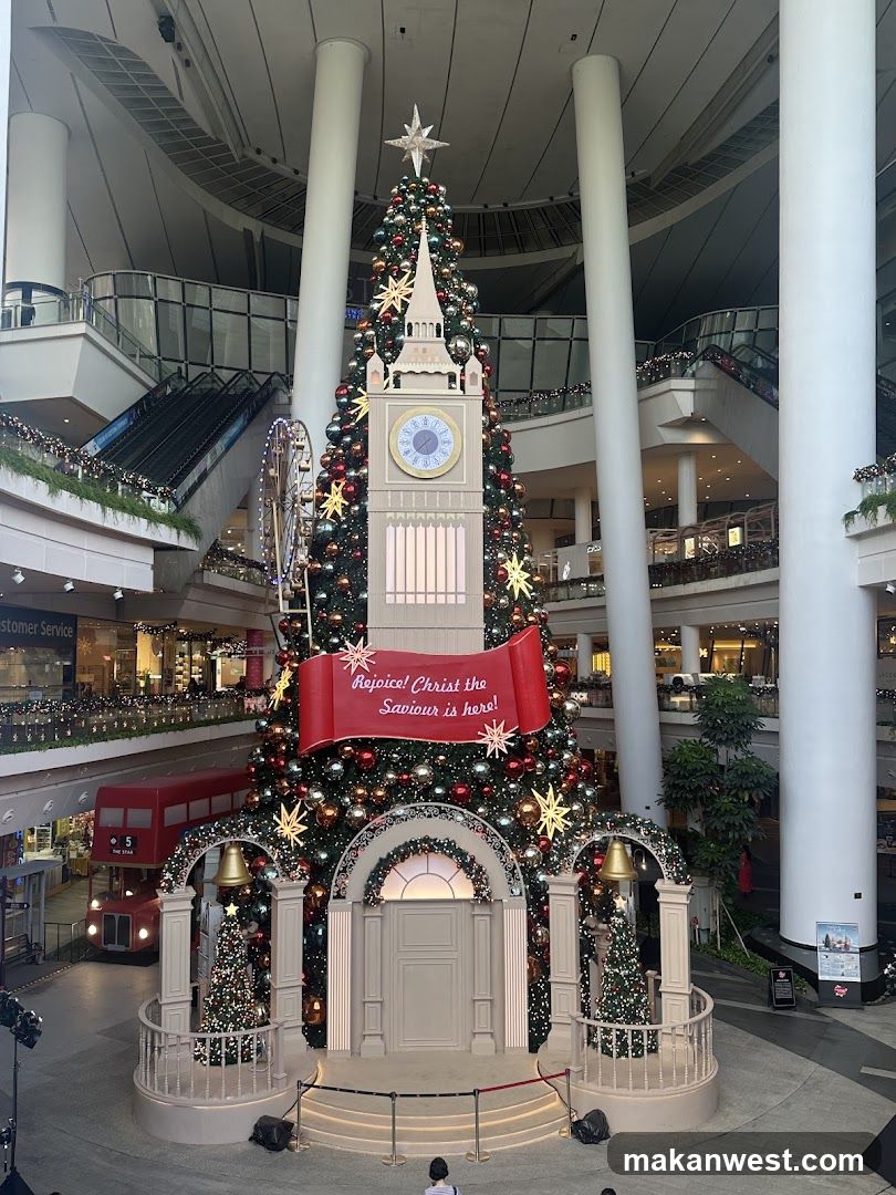 Christmas Tree Display