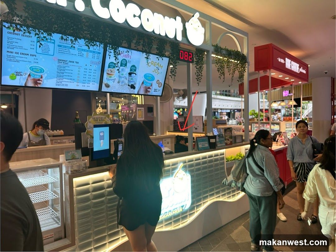 Coconut Dessert and Juice Tea Shop