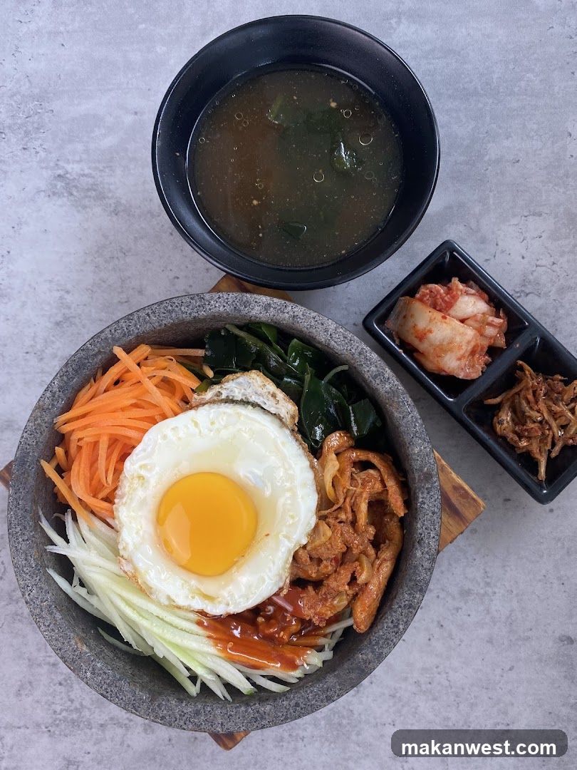 Bibimbap with Soup and Side Dishes