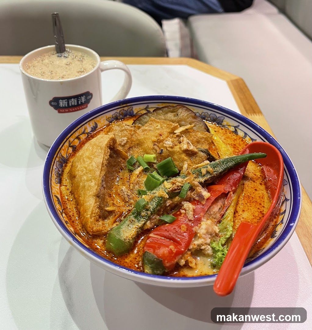 Curry Laksa and Drink