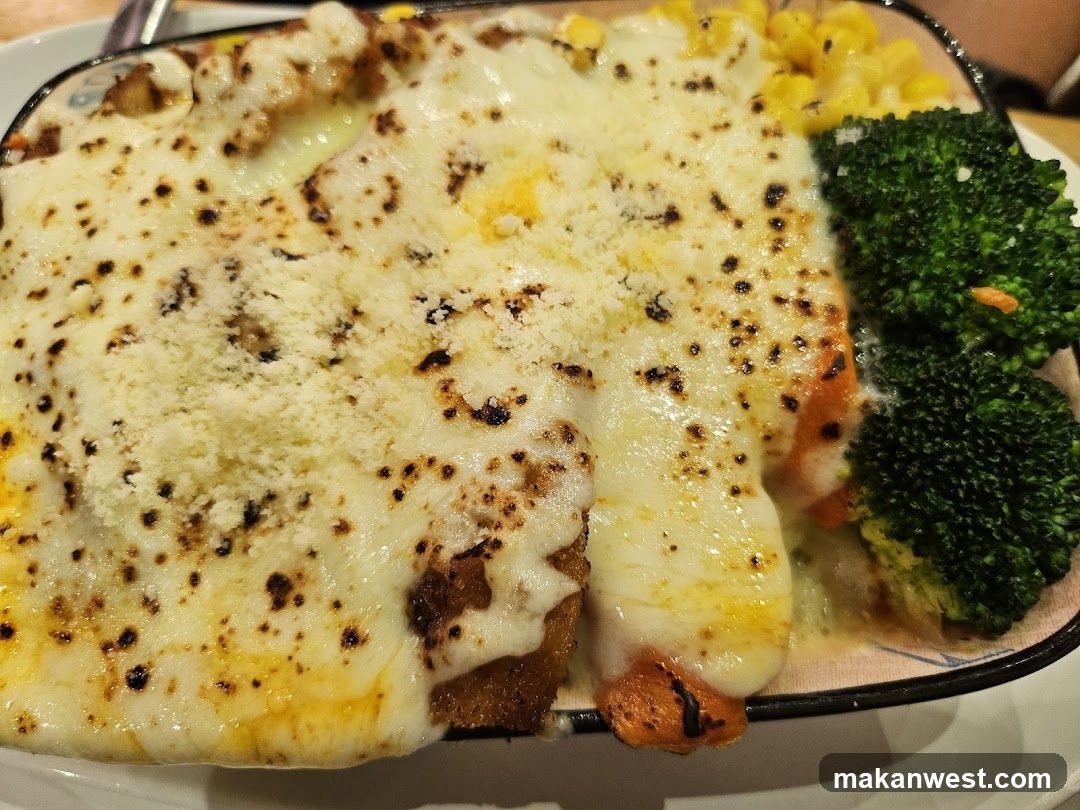 Cheesy Baked Dish with Vegetables