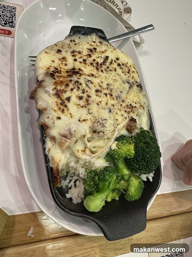 Baked Pasta with Broccoli and Rice