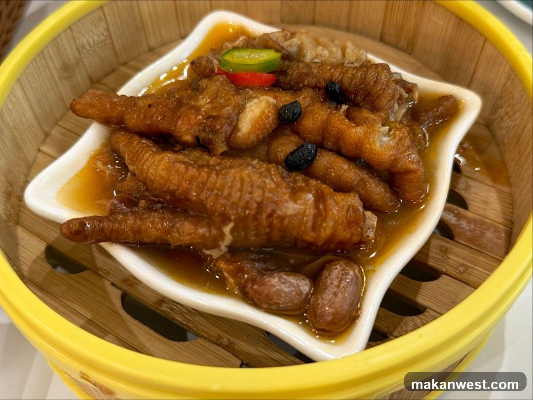 Steamed Chicken Feet