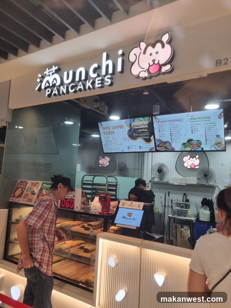 Munchi Pancakes storefront