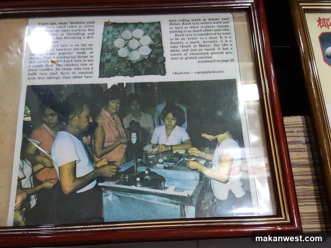 Article about Kueh Tutu