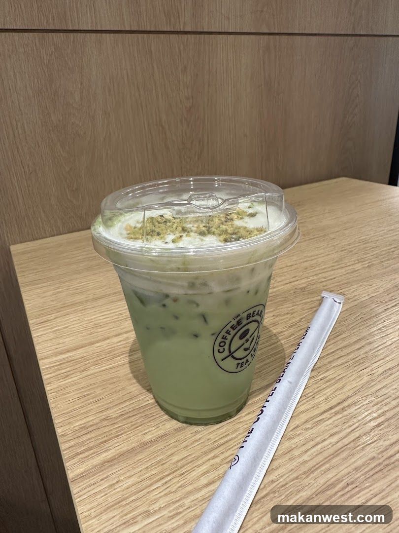 Matcha Drink with Toppings