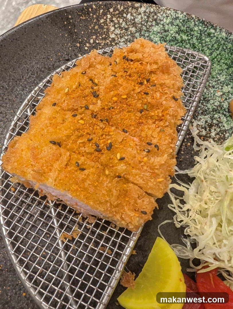 Pork Cutlet with Shredded Cabbage
