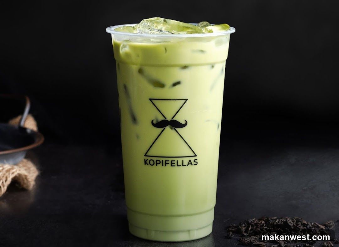 Iced Matcha Latte