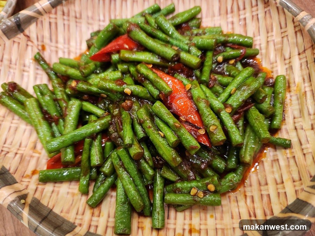 Stir-fried Green Beans