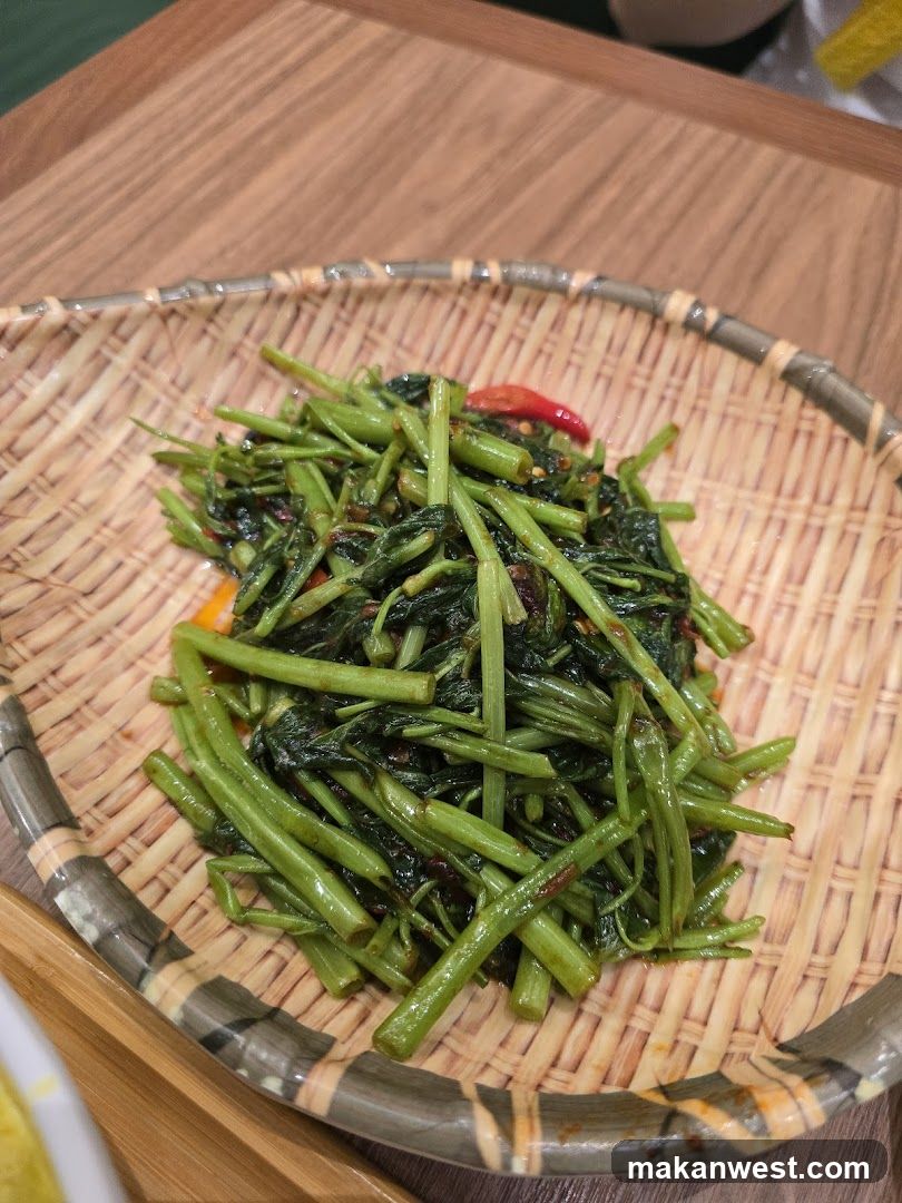 Stir-fried Water Spinach