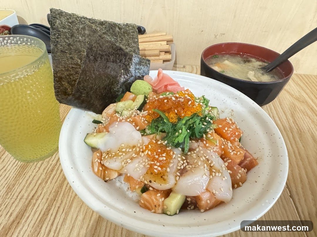 Chirashi Bowl with Miso Soup