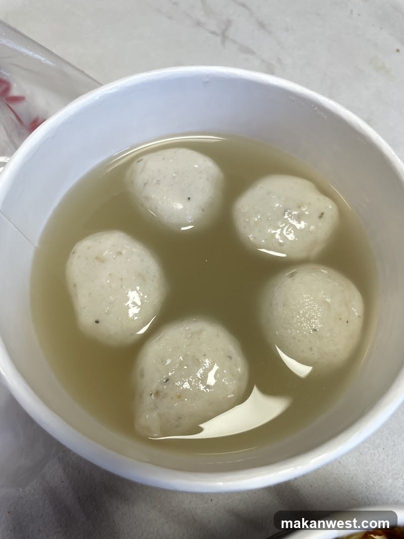 Fish Balls in Broth