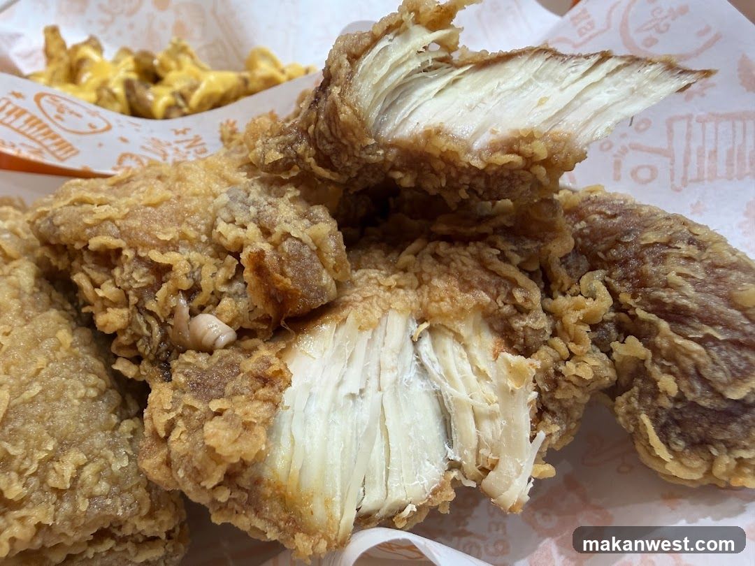 Fried Chicken and Cheese Fries