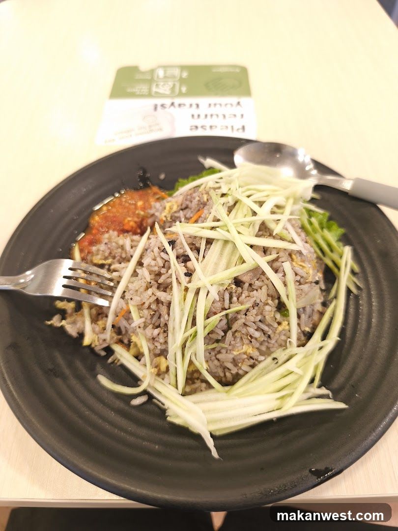 Fried Rice with Garnish