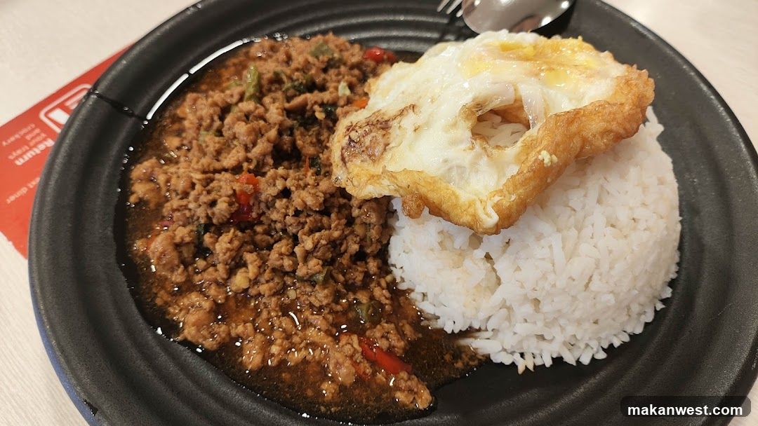 Minced Meat with Rice and Fried Egg