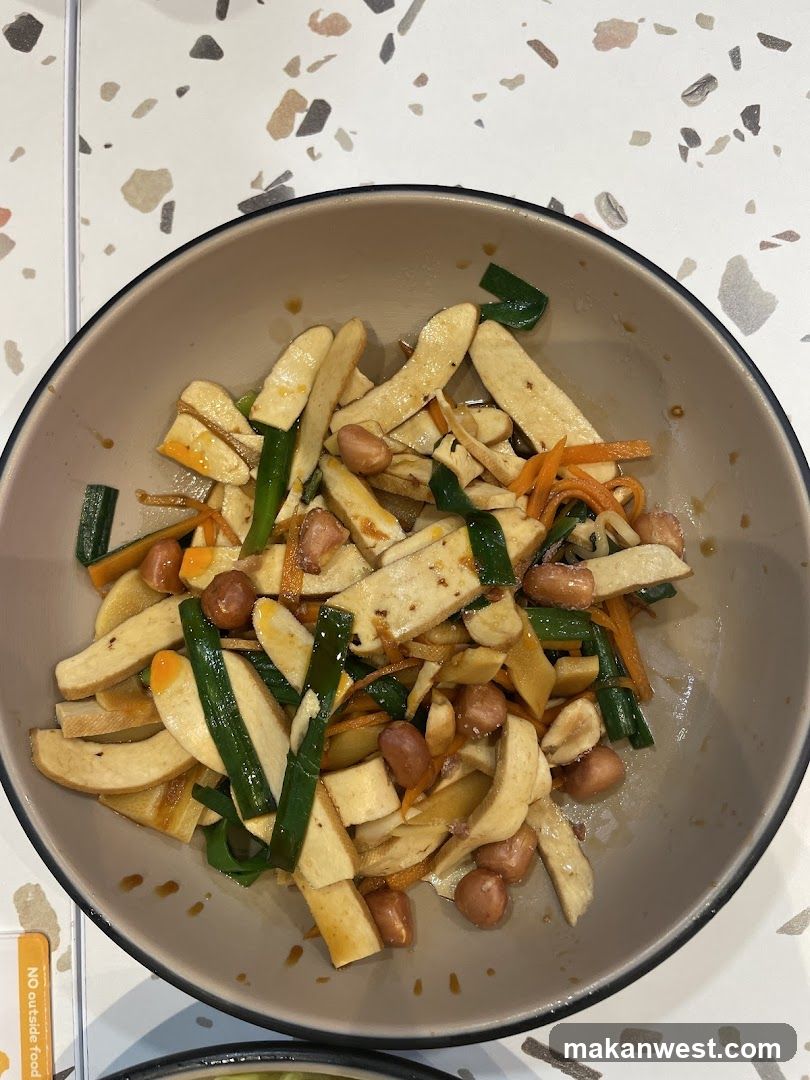 Tofu and Peanut Salad