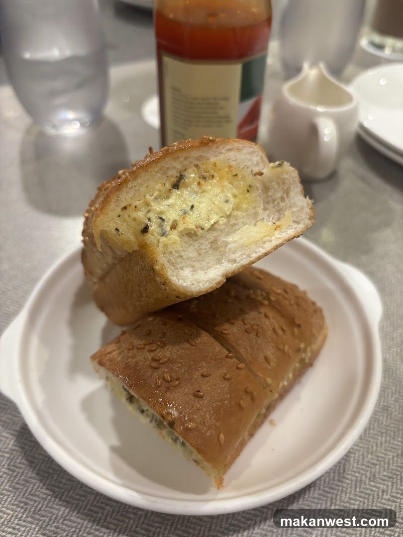 Garlic Bread with Sesame Seeds