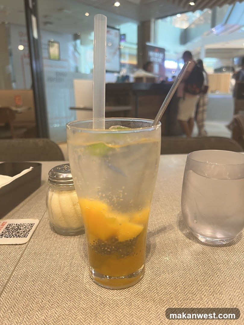 Drink with fruit and chia seeds