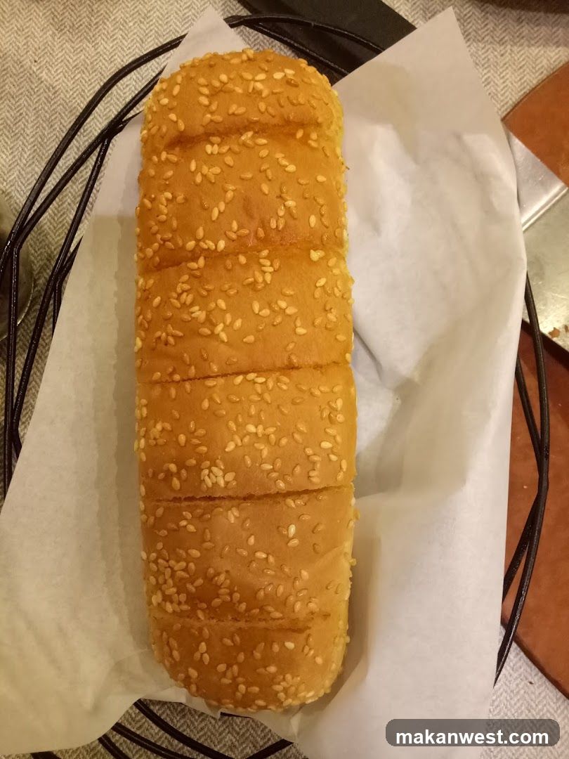 Sesame Seed Bun