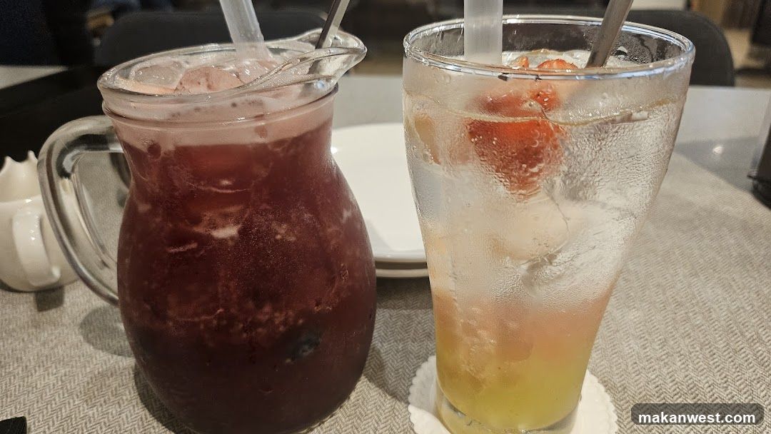 Two refreshing drinks