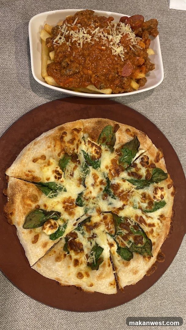 Pizza and Chili Cheese Fries