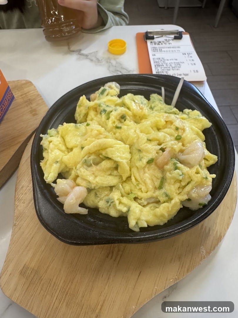 Scrambled Eggs with Shrimp