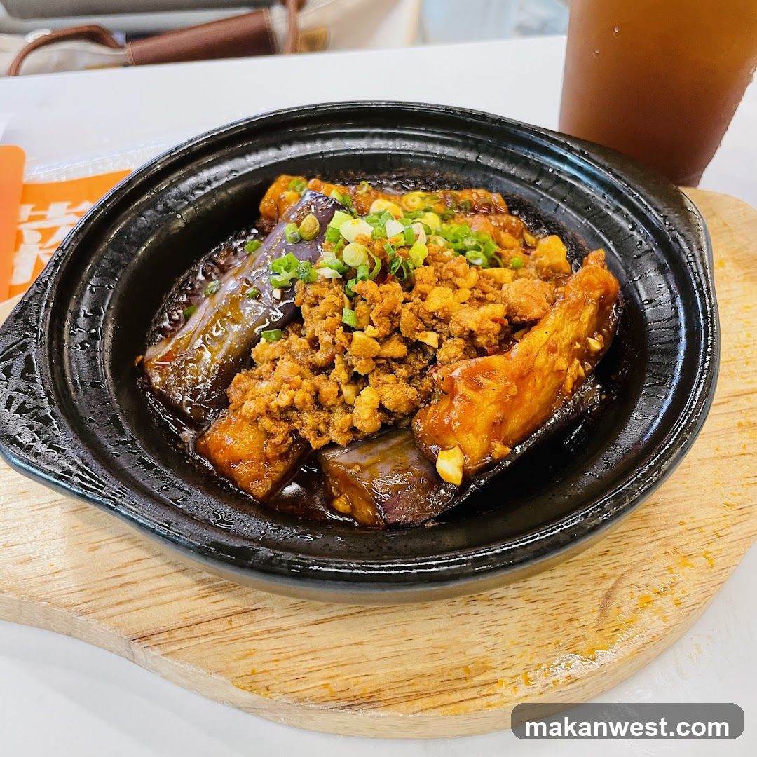 Braised Eggplant with Minced Meat
