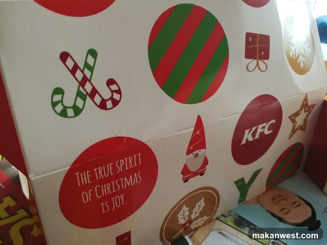 Christmas themed KFC box