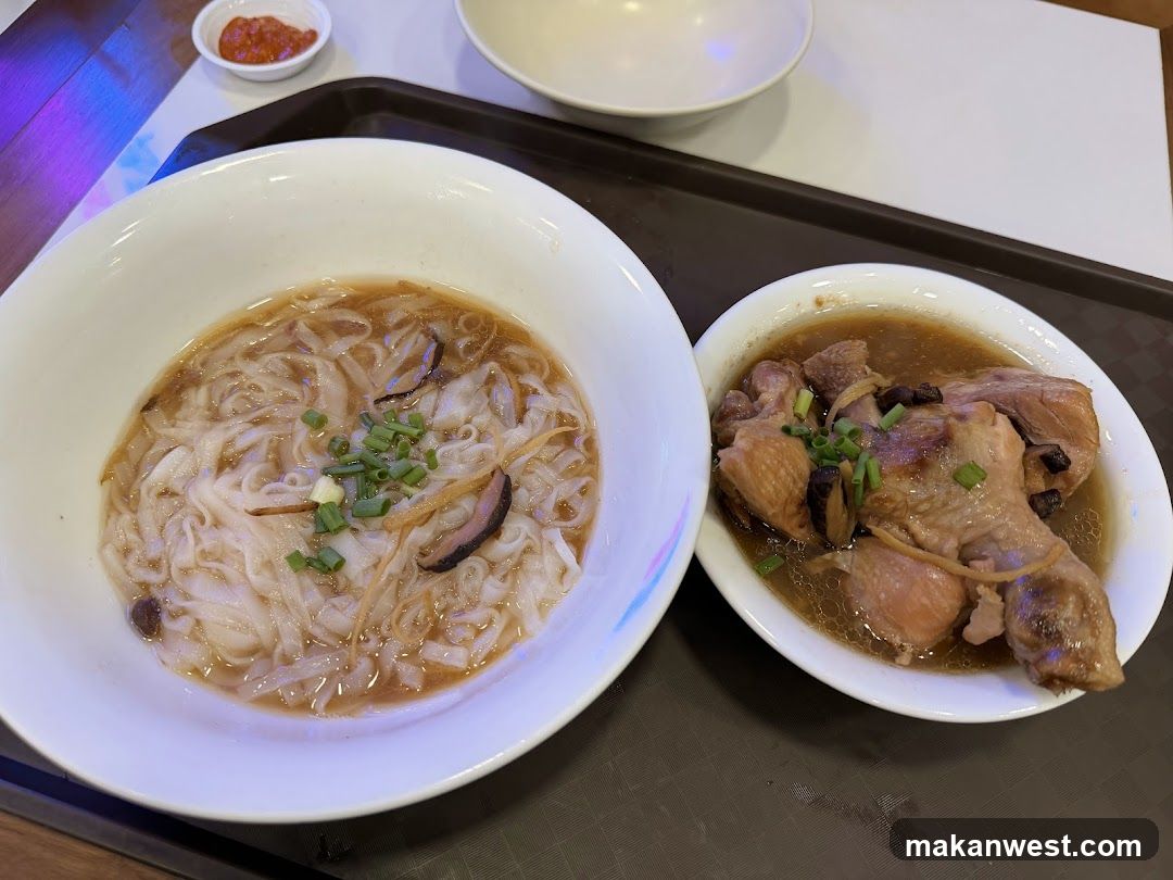Noodles and Braised Chicken