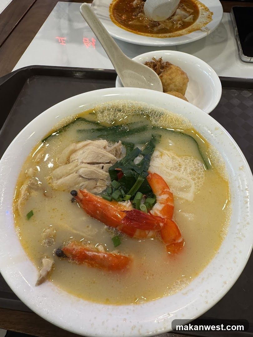 Noodle Soup with Shrimp and Chicken