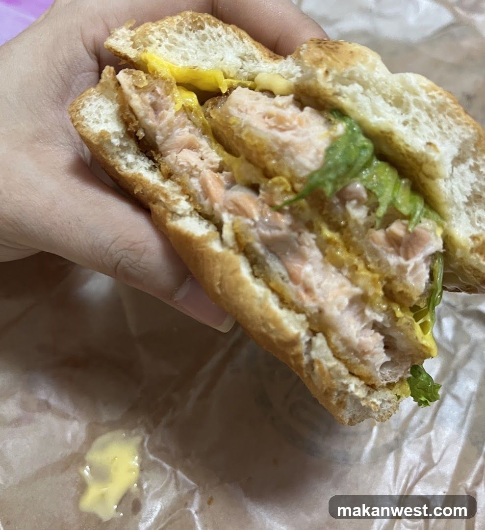 Salmon Burger