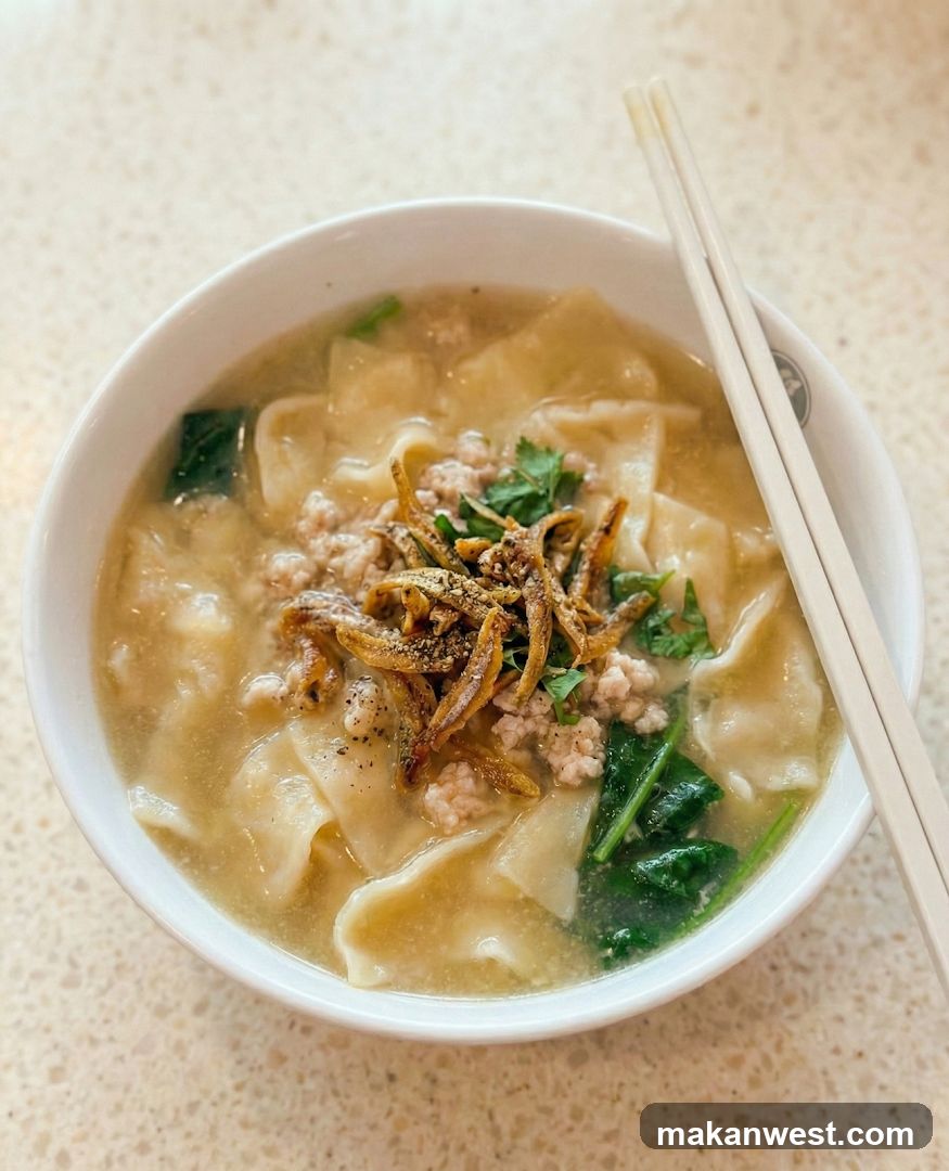 Noodle Soup with Minced Pork and Anchovies