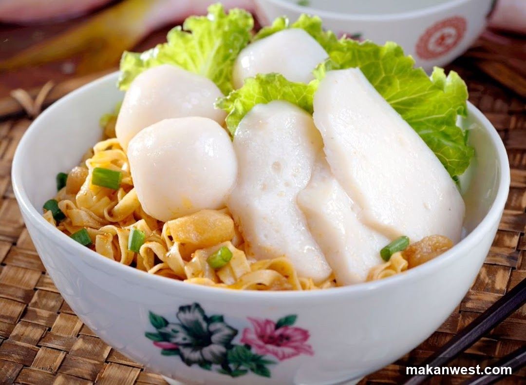 Fish Ball Noodles