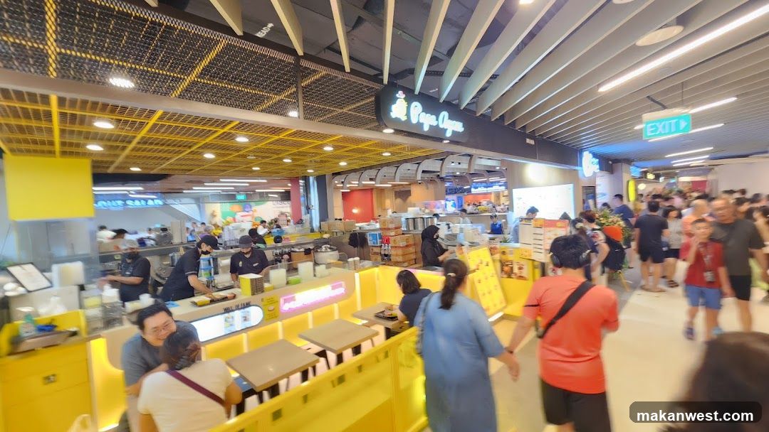 Busy Food Court