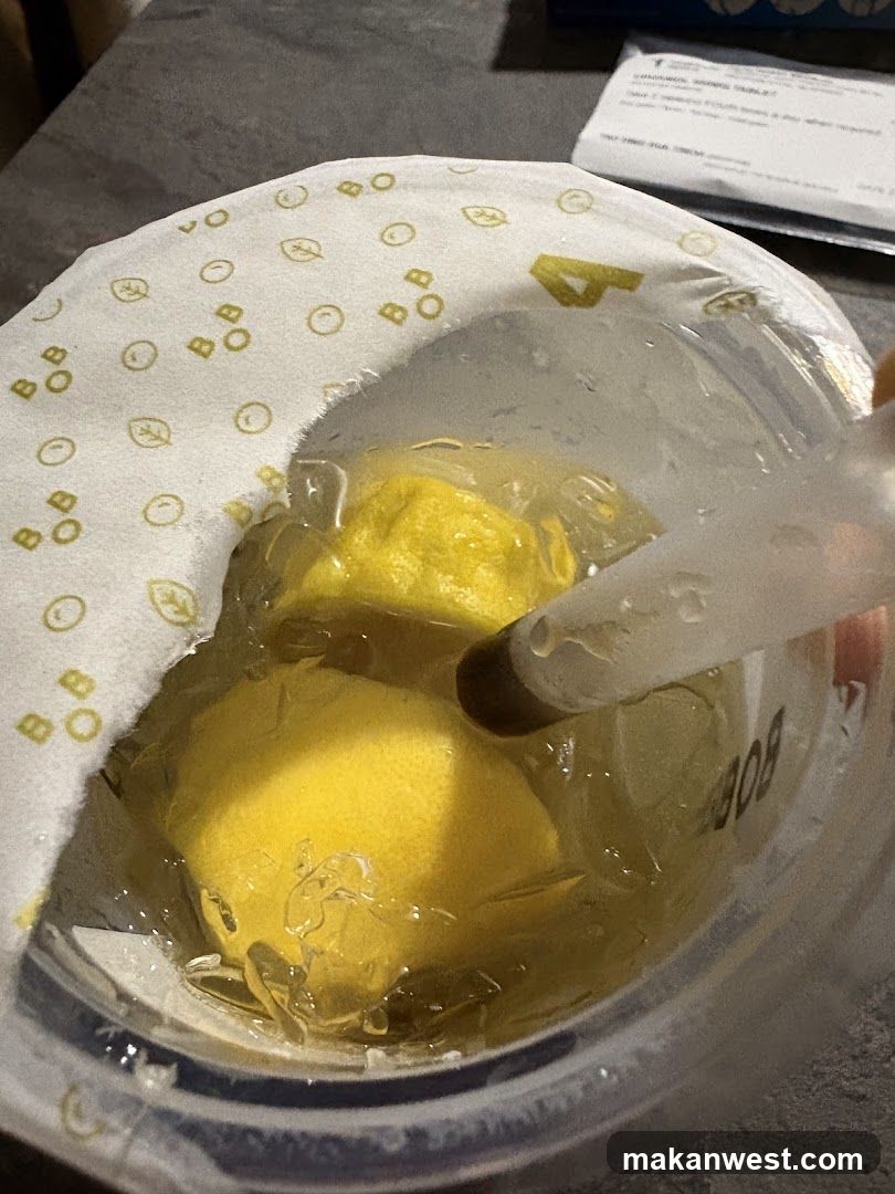 Lemon Drink with Ice