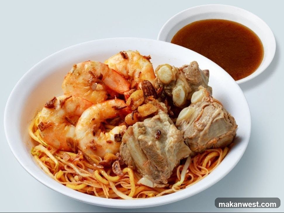 Noodles with Pork Ribs and Shrimp